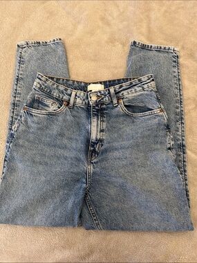 Classic High-Waist Blue Women’s Jeans